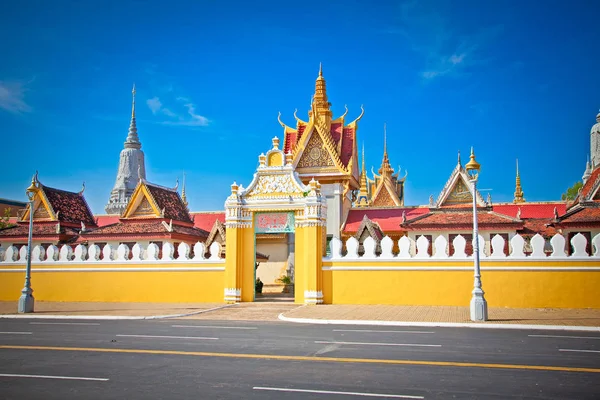 Entrada Del Palacio Real Phnom Penh Camboya —  Fotos de Stock