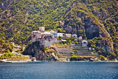  Kutsal Athos Dağı 'ndaki Agios Dionisiou Ortaçağ Manastırı. Yunanistan.