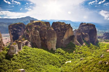 Panoramik görünüm Meteora Trikala, Yunanistan.