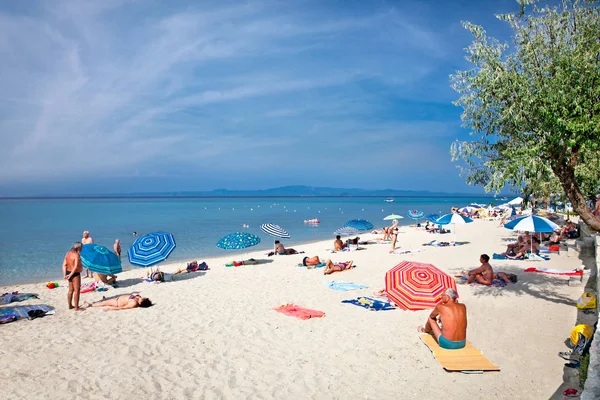 2014年5月26日 5月26日の美しい砂浜 2014年 ギリシャのカサンドラ半島のポリクロノで カサンドラ半島は毎年20万人以上のヨーロッパ人観光客を訪れる — ストック写真