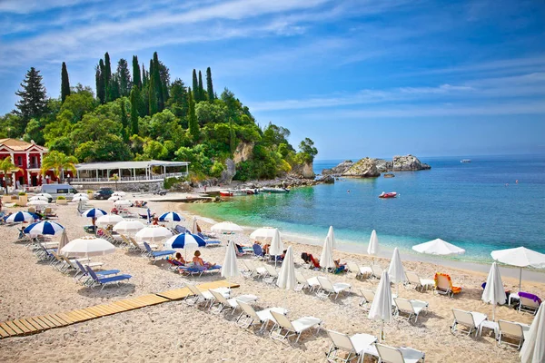 希腊帕尔加爱奥尼亚海美丽的城市沙滩 — 图库照片