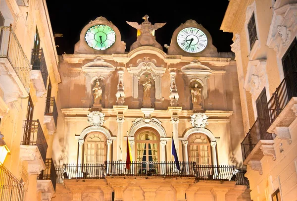 Ратуша Палаццо Каваретта Трапани Ночью Сицилия Италия — стоковое фото
