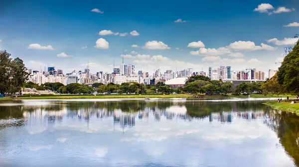 Sao Paulo Skyline Från Ibirapuera Park Brasilien — Stockfoto