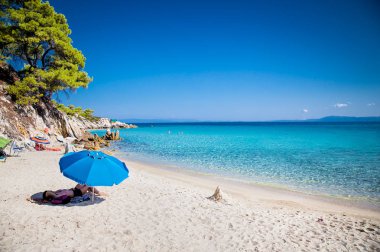 Halkidiki, Yunanistan Sithonia doğu kıyısında Güzel Mega Portokali plaj.