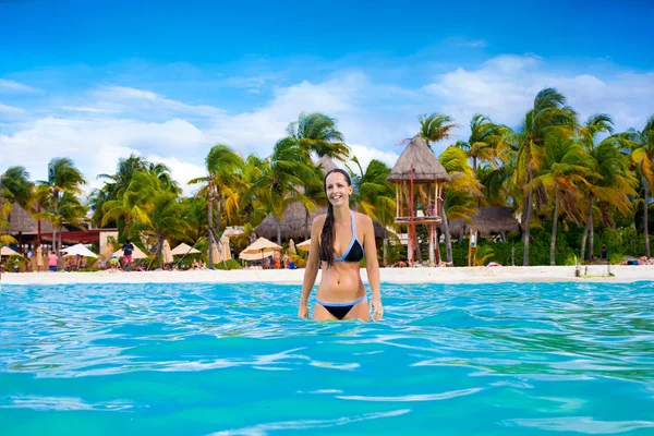 Beautiful Blissful Woman Bikini Enjoying Tropical Norten Beach Colorful Isla — Stock Photo, Image