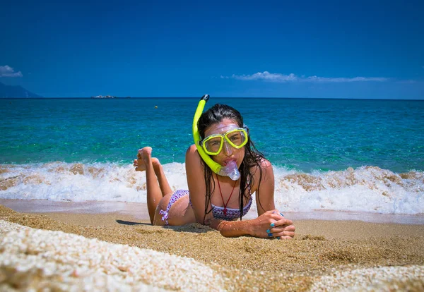 Mulher Bonita Praia Tropical Grécia — Fotografia de Stock