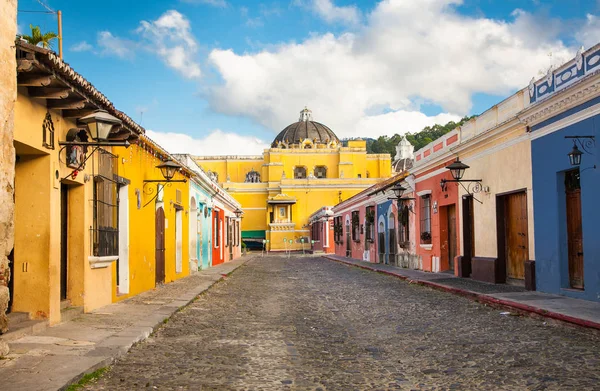 Igreja Merced Casas Coloniais Tha Vista Rua Antigua Guatemala Cidade — Fotografia de Stock