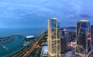 Xiamen Xiangshan yat kulübü, ticari bina