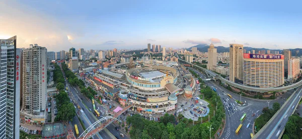샤먼, 중국-7 월 26 일, 중국 푸젠 성 샤먼 시에에서 2015:Xiamen Mingfa 비즈니스 플라자 — 스톡 사진