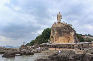 Haoyue Park Zheng Chenggong heykeli