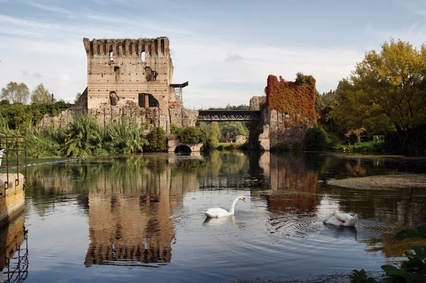 Ponte sul Mincio, Italia — Foto Stock