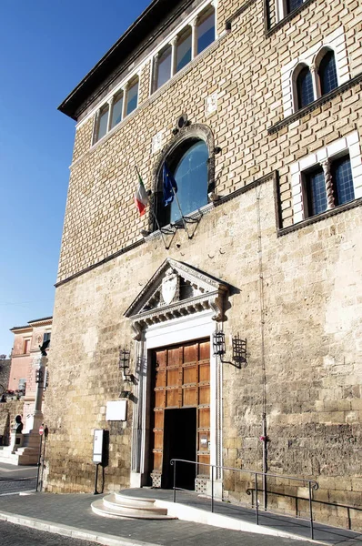 Tarquinia, palazzo Vitelleschi — Stock Photo, Image