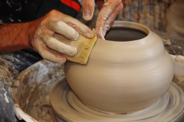 Potter'ın Torna iş başında