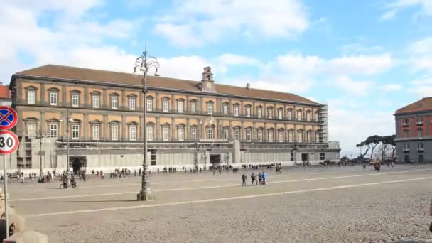 Палаццо-реале в Неаполе — стоковое видео
