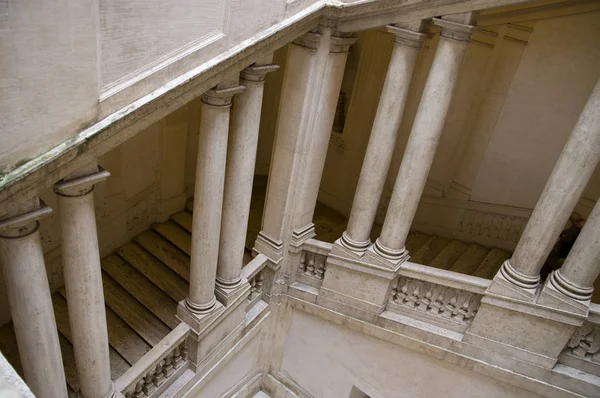 Escadas de Bernini no Palazzo Barberini — Fotografia de Stock