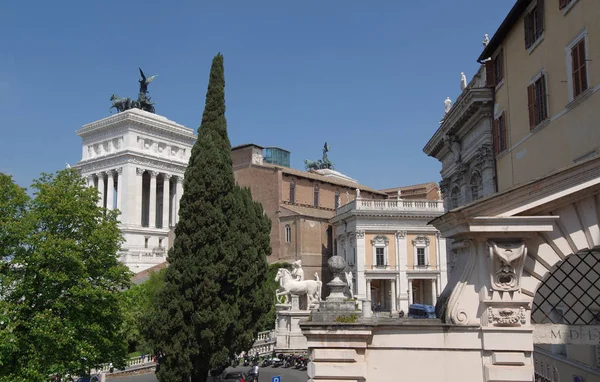 Roma, campidoglio - Statue der Dioskuren — Stockfoto