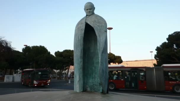 Rome Italië Juni 2017 Statua Papa Giovanni Paolo Paus John — Stockvideo