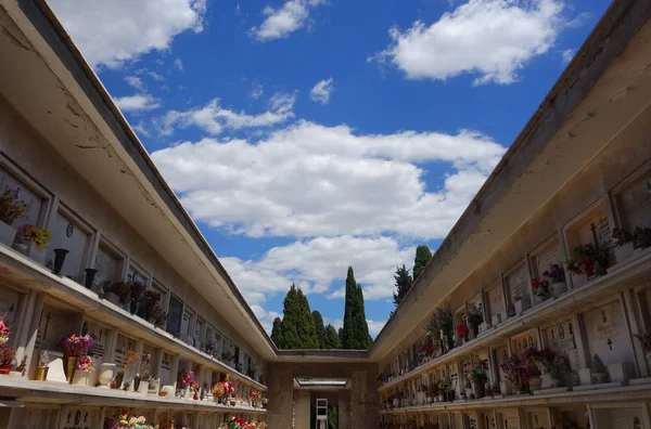 Cimitero del Verano, tombe cristiane — Foto Stock