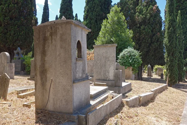 Jewish tombs in Rome — Stock Photo, Image