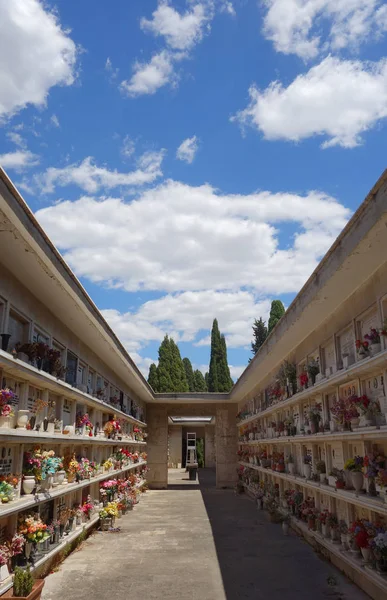 Cimitero del Verano, tombe cristiane — Foto Stock