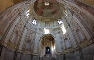 Barok kilise Vercelli, İtalya için terk etti.