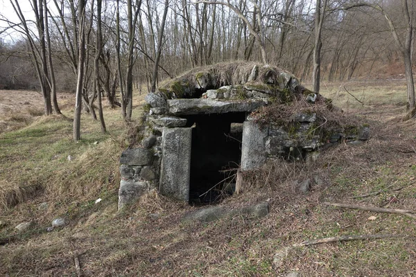 Ancient ice house — Stock Photo, Image