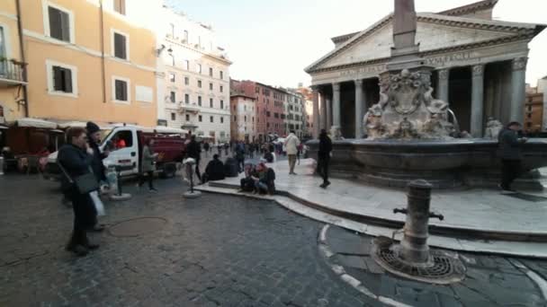 Rome Italië November 2017 Menigten Van Mensen Tegenover Het Pantheon — Stockvideo