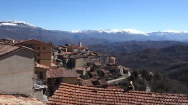 Marcetelli Ortaçağ kenti 92 sakinleri ile ortaya çıktı sayısına göre Rieti, İtalya il nüfusu en küçük yerleşim yeri olmak