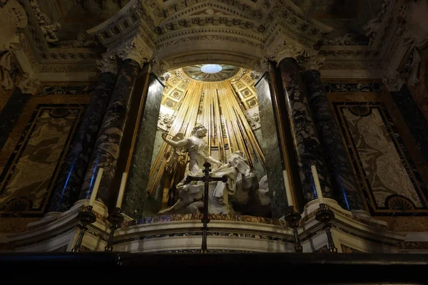L'extase de Sainte Thérèse par le sculpteur baroque Gian Lorenzo Berni — Photo