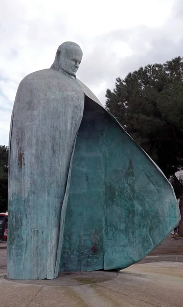 Pope John Paul the Second statue in Rome — 图库照片