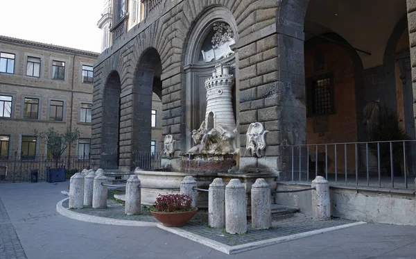 Fontana Barocca Nel Borgo Italiano Nepi Lazio — Foto Stock