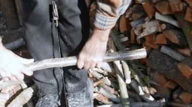 El testeresi, ahşap işçiliği iki el dikiş.