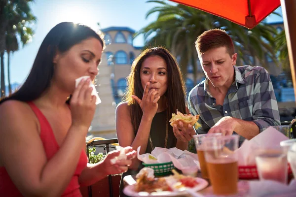 Riends eating meal together — Stock Photo, Image