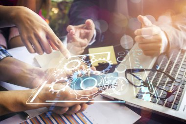 İş adamı kavram olarak modern teknolojiyle çalışıyor