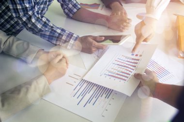  işletme belgesi toplantısında tartışma sırasında