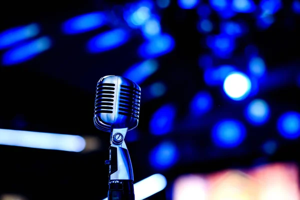 Karaoke Achtergrond Zilveren Vintage Microfoon Bokeh Close Van Retro Microfoon — Stockfoto