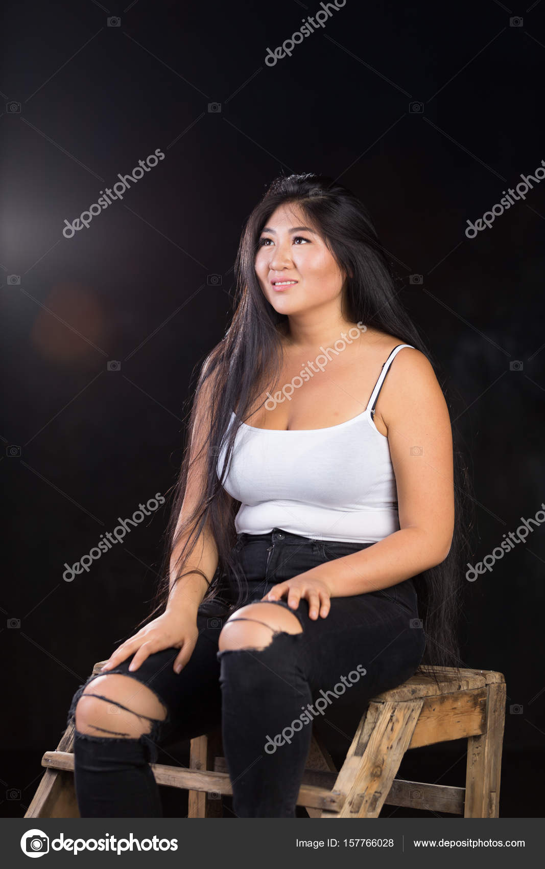 Beautiful Curvy Girl With Dark Hair And Cheerful Personality