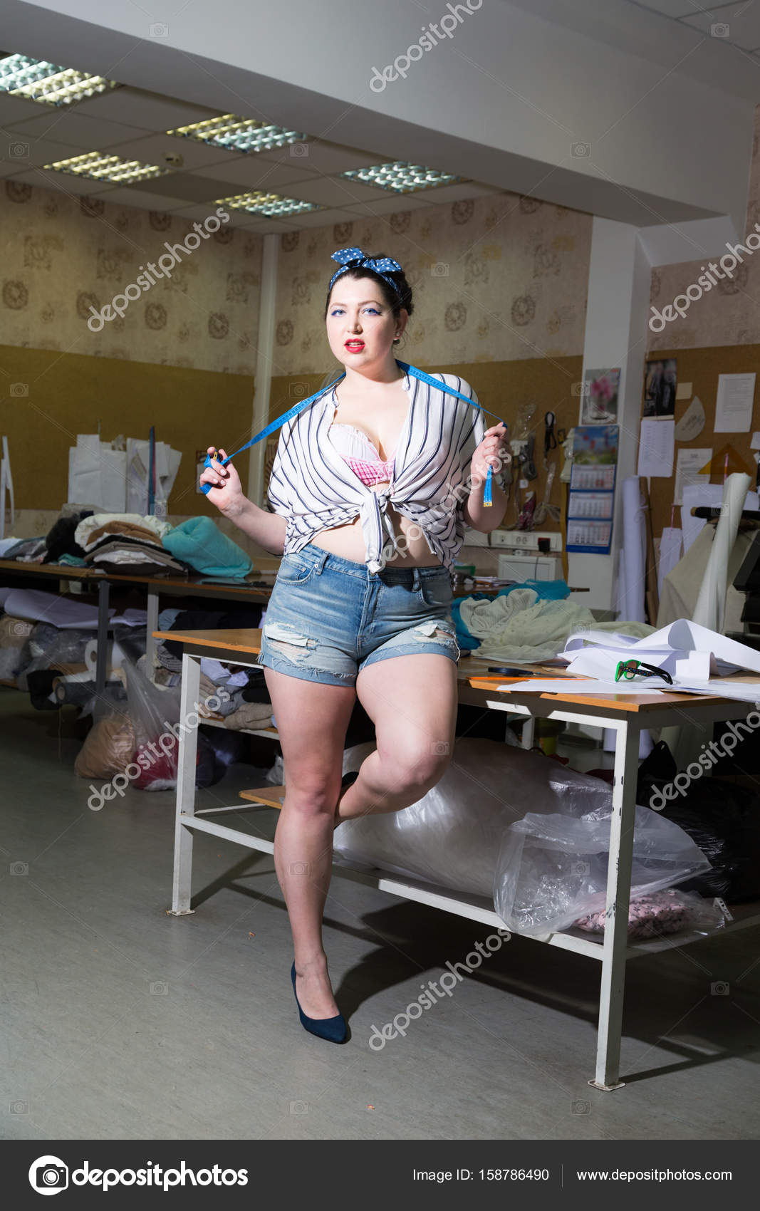 pin up girl style plus size