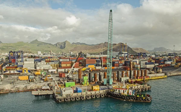 Багато Rapairing Роботи Порту Порт Луї Маврикій — стокове фото