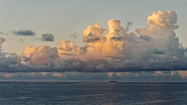 Uma Pequena Ilha Solitária Oceano Índico — Fotografia de Stock