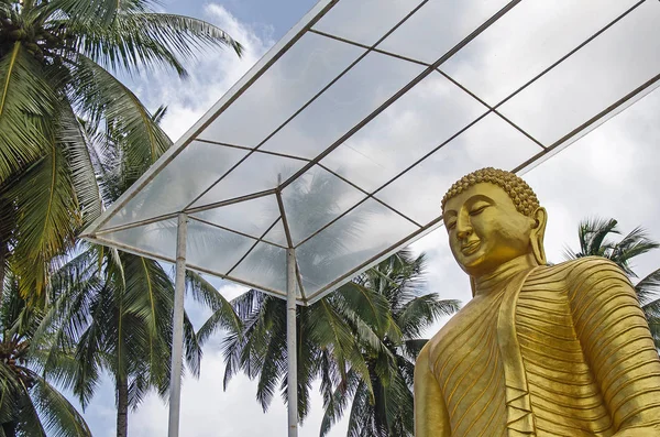 Uma Estátua Ouro Buda Sri Lanka — Fotografia de Stock