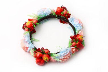 çiçek taç sahte veya beyaz izole koronal orman