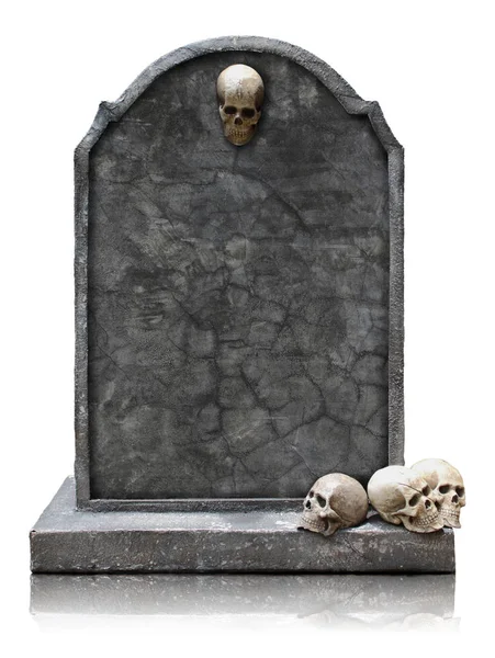 墓碑与颅骨分离具有剪切路径. — 图库照片
