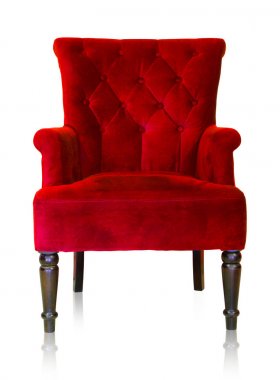 Beyaz kırpma yolu üzerinde izole kırmızı vintage koltuk.