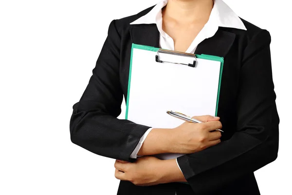 Mujer de negocios que sostiene la carpeta y la pluma aislados con recorte pat —  Fotos de Stock