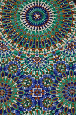 Casablanca, Fas, Afrika güzel mozaikli ayrıntı Hassan II Camii eski duvarına dekoratif dekore