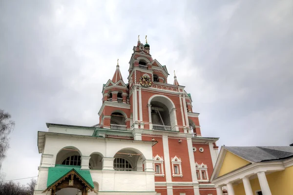 防护 Storozhevsky 修道院。Zvenigorod，俄罗斯. — 图库照片
