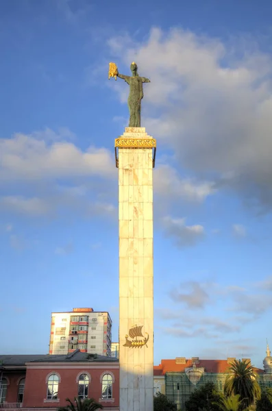 Estátua de Medea. Praça da Europa. Batumi. Geórgia . — Fotografia de Stock