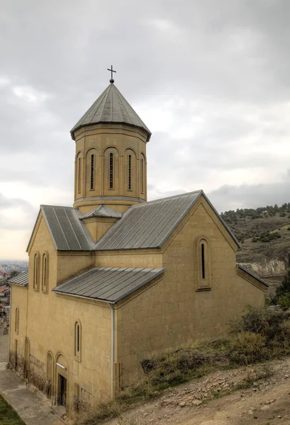 Церковь Святого Николая. Крепость Нарикала. Тбилиси. Грузия . — стоковое фото
