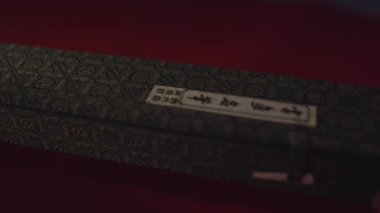 Kutusu ve painbrush bir hat yakın çekim makro için